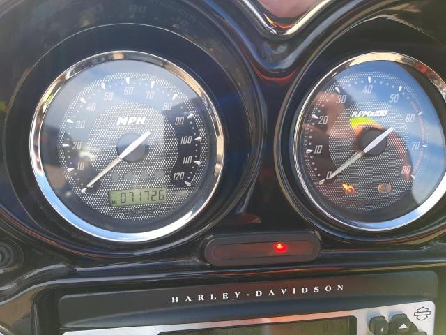 2011 HARLEY-DAVIDSON FLHTCUSE6 - 1HD1PR83XBB951802