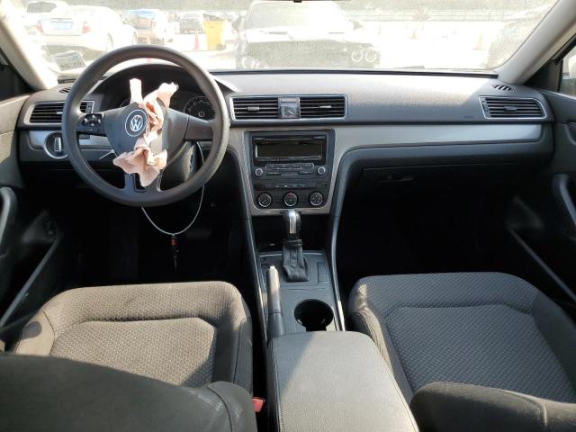 2015 VOLKSWAGEN PASSAT S - 1VWAS7A31FC046263