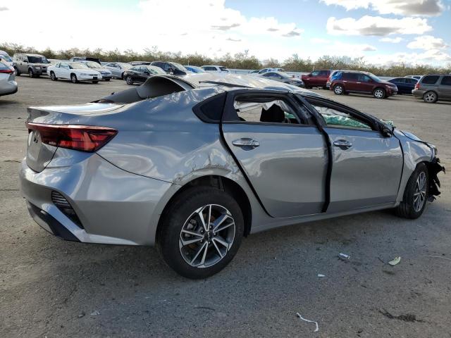 3KPF24AD9PE515402 KIA FORTE LX
