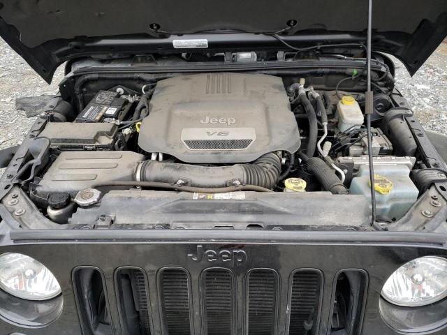 1C4AJWBGXFL667633 Jeep Wrangler Sahara