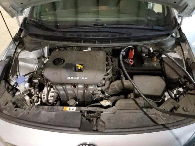 3KPFK4A7XHE093703 KIA FORTE LX