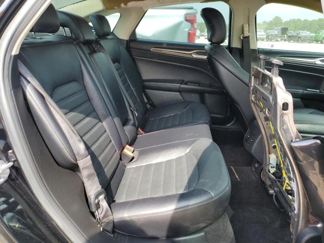 3FA6P0HD6HR214490 Ford FUSION SE
