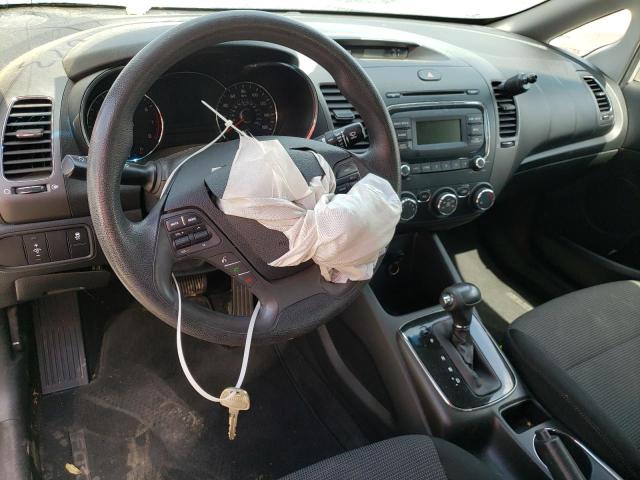 3KPFK4A72JE243731 KIA FORTE LX