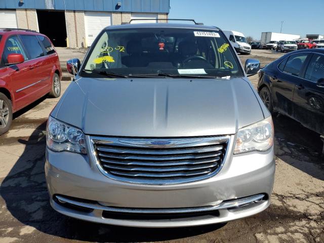 2015 CHRYSLER TOWN & COU 2C4RC1CG7FR514231