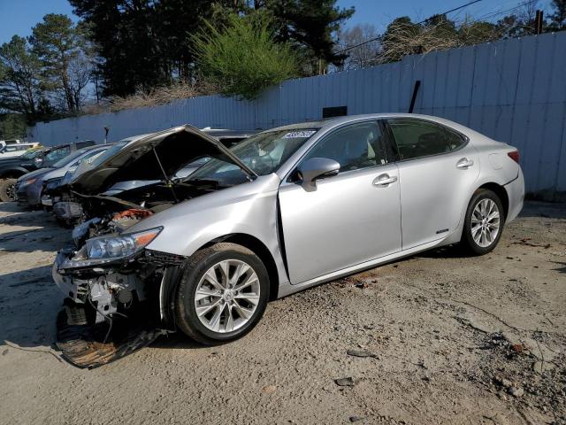 2014 Lexus ES 300h 