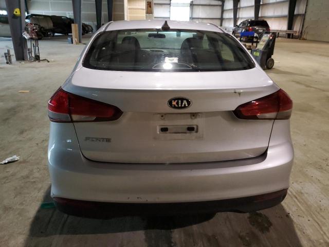 3KPFK4A7XHE093703 KIA FORTE LX