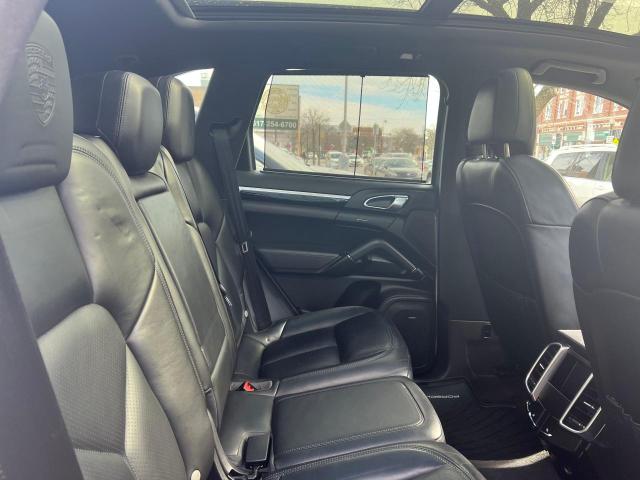 2017 PORSCHE CAYENNE - WP1AA2A22HKA88058