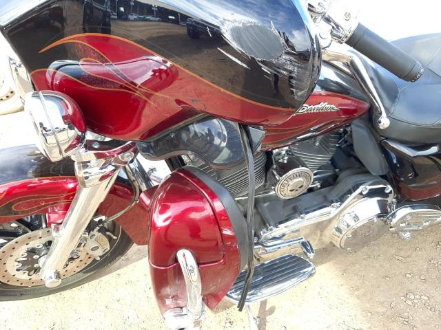 2011 HARLEY-DAVIDSON FLHTCUSE6 - 1HD1PR83XBB951802