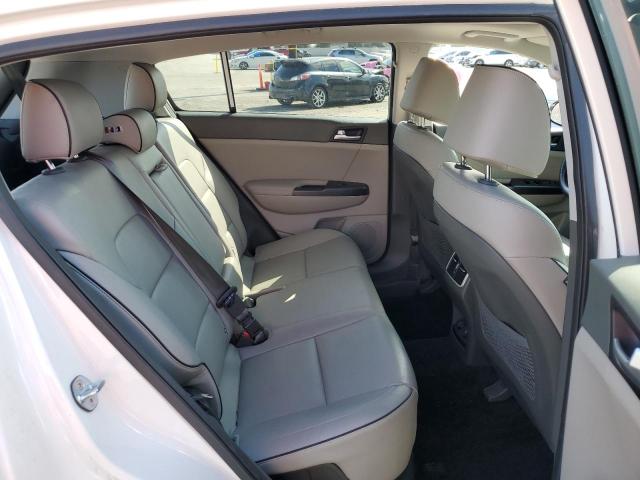 KNDPNCAC3H7254105 KIA Sportage Ex