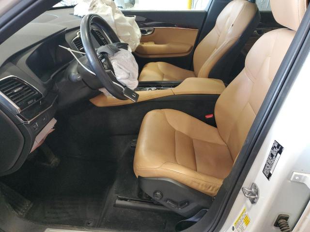 YV4A22PKXH1143736 Volvo XC90