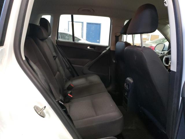 2015 VOLKSWAGEN TIGUAN S - WVGBV7AX9FW578291