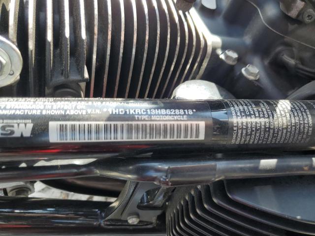 2017 HARLEY-DAVIDSON FLHXS STRE - 1HD1KRC13HB628818