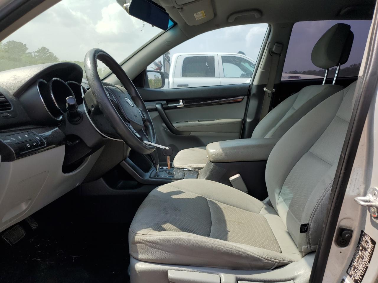 2012 Kia Sorento Base VIN: 5XYKT4A60CG191105 Lot: 49138134