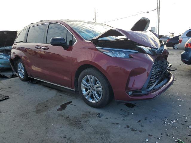 2022 TOYOTA SIENNA XSE - 5TDDSKFC2NS066983