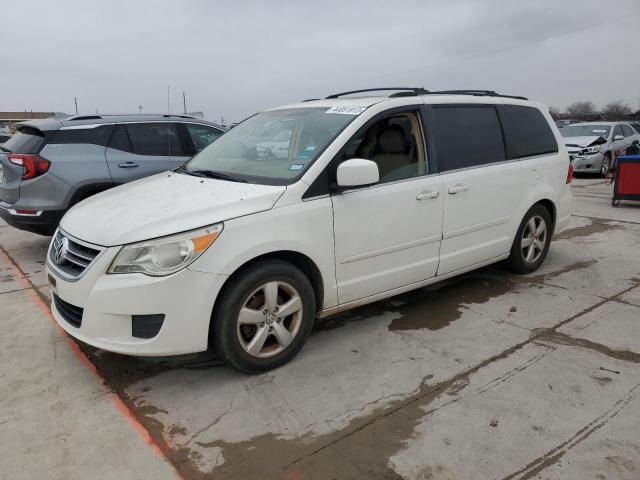 2009 Volkswagen Routan SE