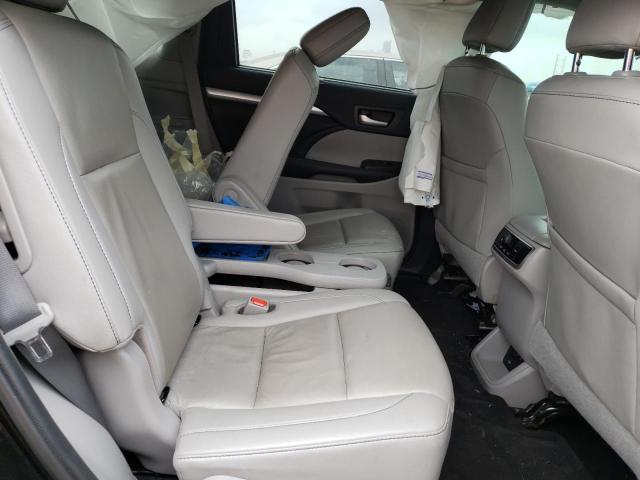 2019 TOYOTA HIGHLANDER 5TDKZRFH0KS573559