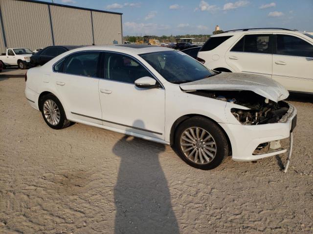 2017 VOLKSWAGEN PASSAT SE 1VWBT7A34HC022382
