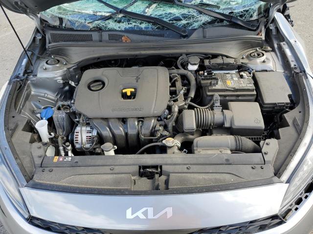 3KPF24AD9PE515402 KIA FORTE LX