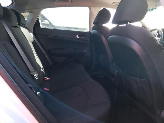 KNAGT4L3XJ5205233 KIA Optima Lx