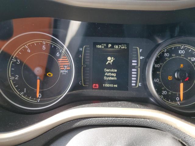 1C4PJMCB8HW520696 Jeep Cherokee Latitude