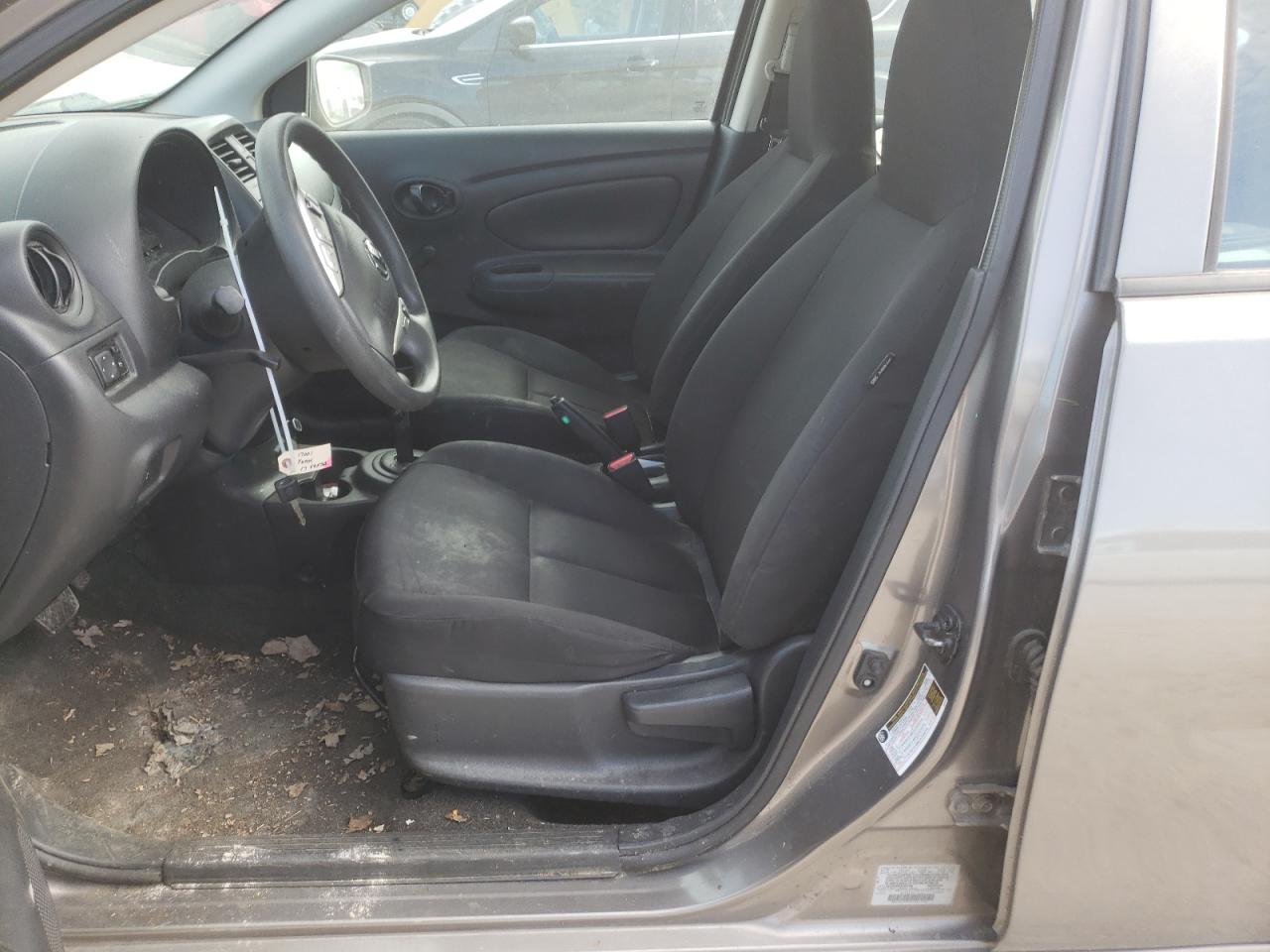 3N1CN7AP5HL821146 NISSAN VERSA 2017