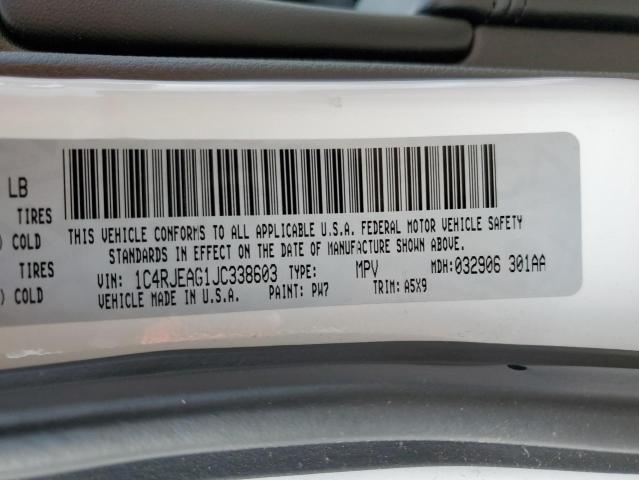 1C4RJEAG1JC338603 Jeep Grand Cherokee Laredo