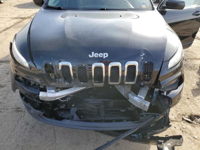 1C4PJMCB0GW145692 Jeep Cherokee Latitude
