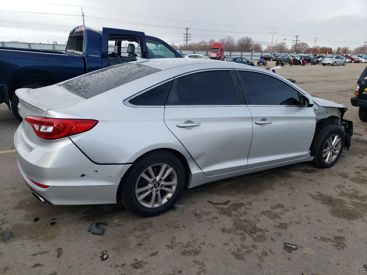 2015 Hyundai Sonata Se VIN: 5NPE24AF5FH124593 Lot: 43818123