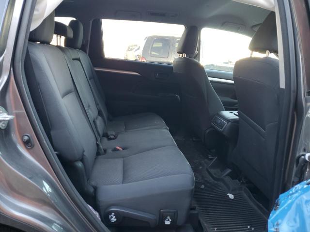 5TDZARFH1JS040088 Toyota Highlander Le