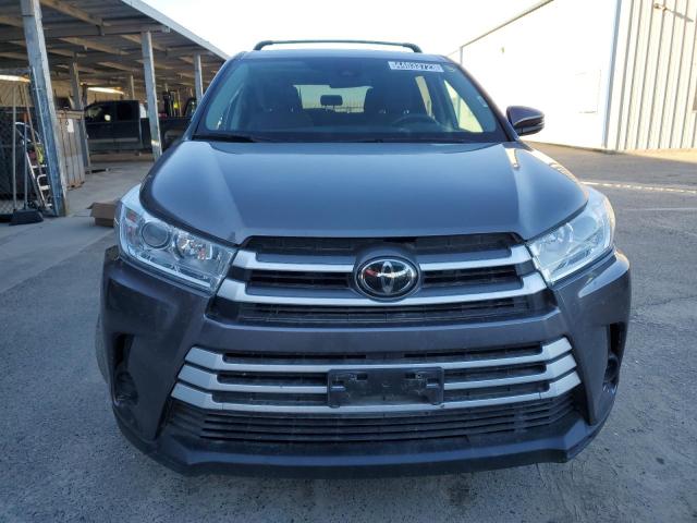 5TDZARFH1JS040088 Toyota Highlander Le