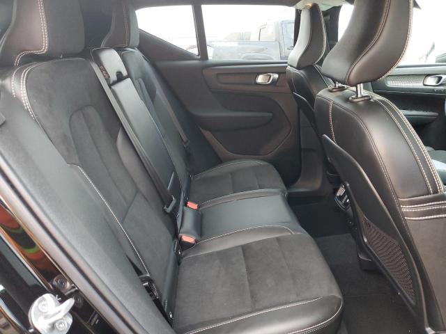 2022 VOLVO XC40 T5 R- - YV4162UM1N2765836
