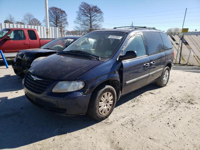 2005 Chrysler Town & Country 