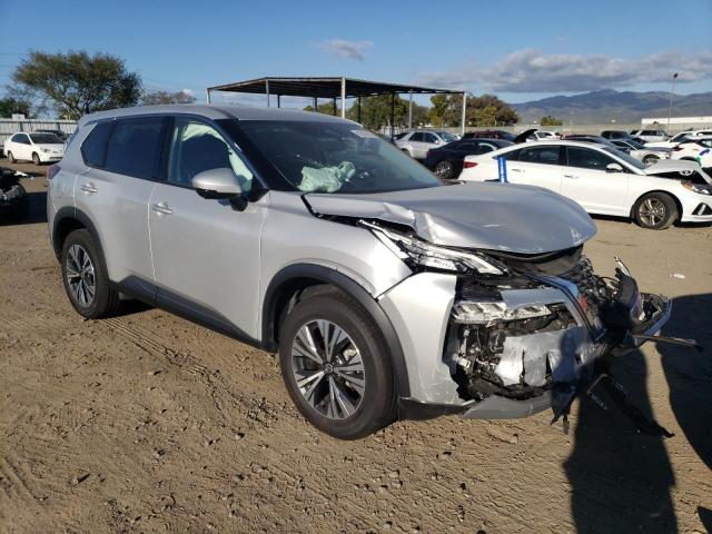 5N1AT3BA3MC763049 Nissan ROGUE SV