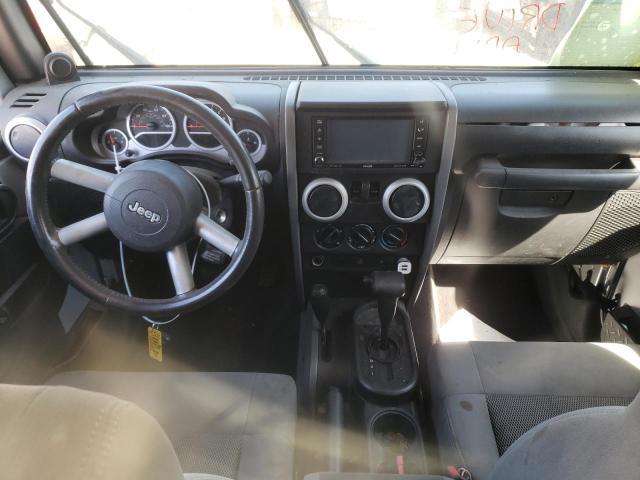 1J8FA541X8L605394 Jeep Wrangler Sahara