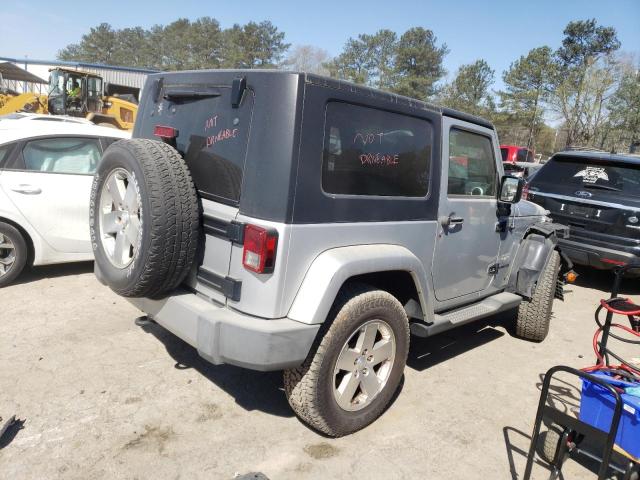 1J8FA541X8L605394 Jeep Wrangler Sahara