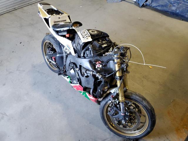 2013 HONDA CBR600 RR - JH2PC404XDK600154