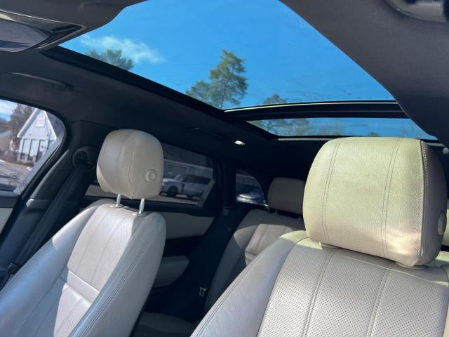 SALYL2RV6JA739897 Land Rover Range Rover Velar R-dynamic Se