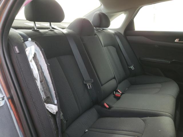 5XXG14J2XMG070631 KIA K5 LXS
