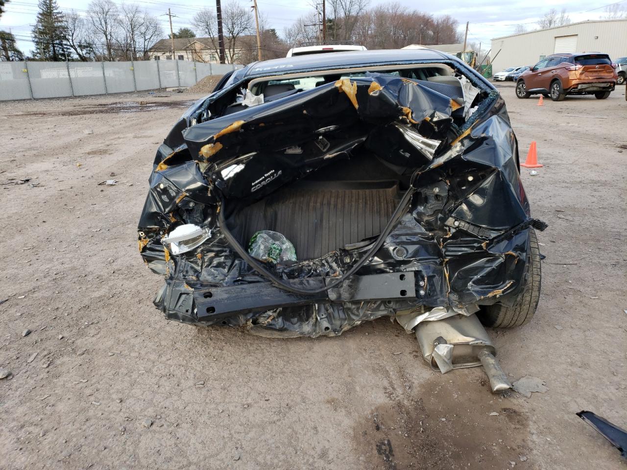 2T1BURHE5KC246052 TOYOTA COROLLA 2019