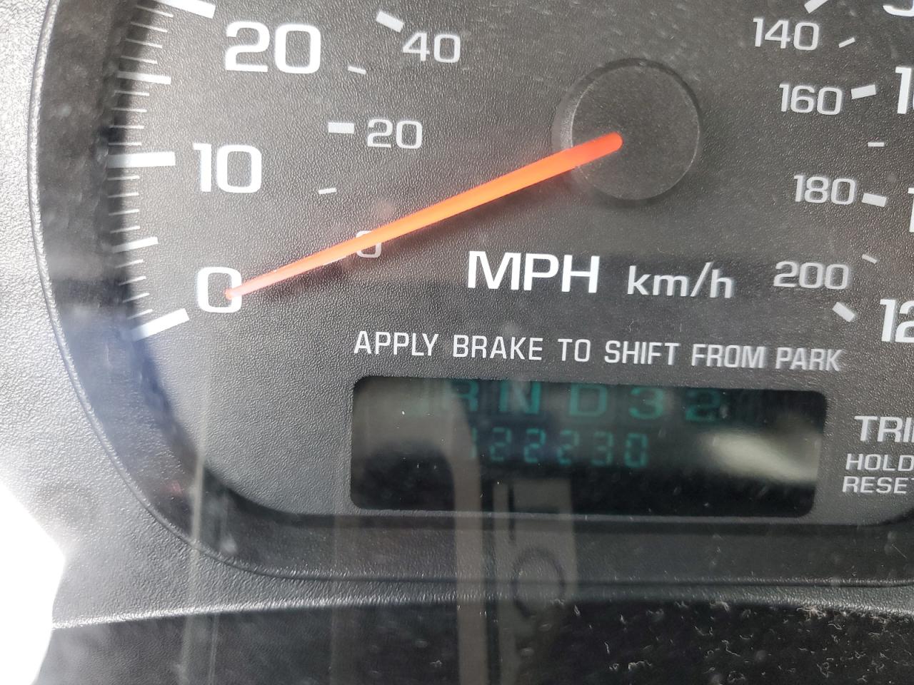 2G1WF55E429157560 2002 Chevrolet Impala