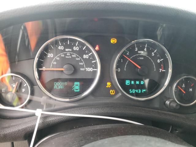 1C4BJWEG8FL751983 Jeep Wrangler Unlimited Sahara