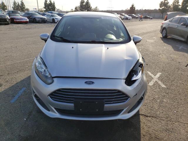 3FADP4EJ8HM126000 Ford FIESTA SE