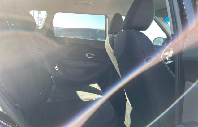 KNDJN2A2XF7792045 KIA Soul