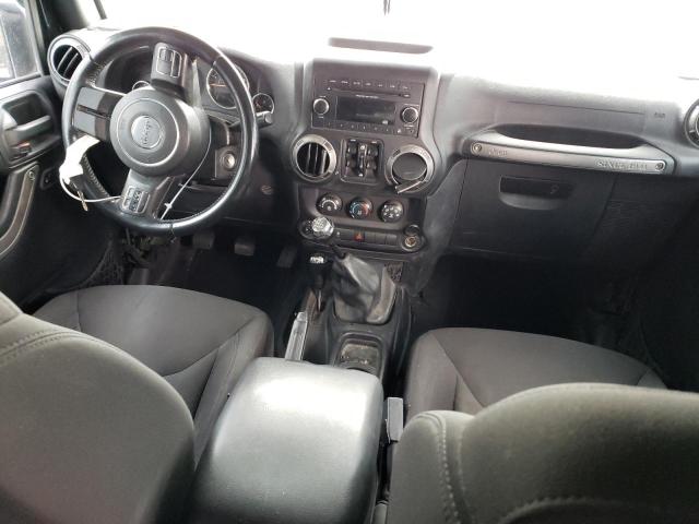 1C4BJWDG0FL771131 Jeep Wrangler Unlimited Sport