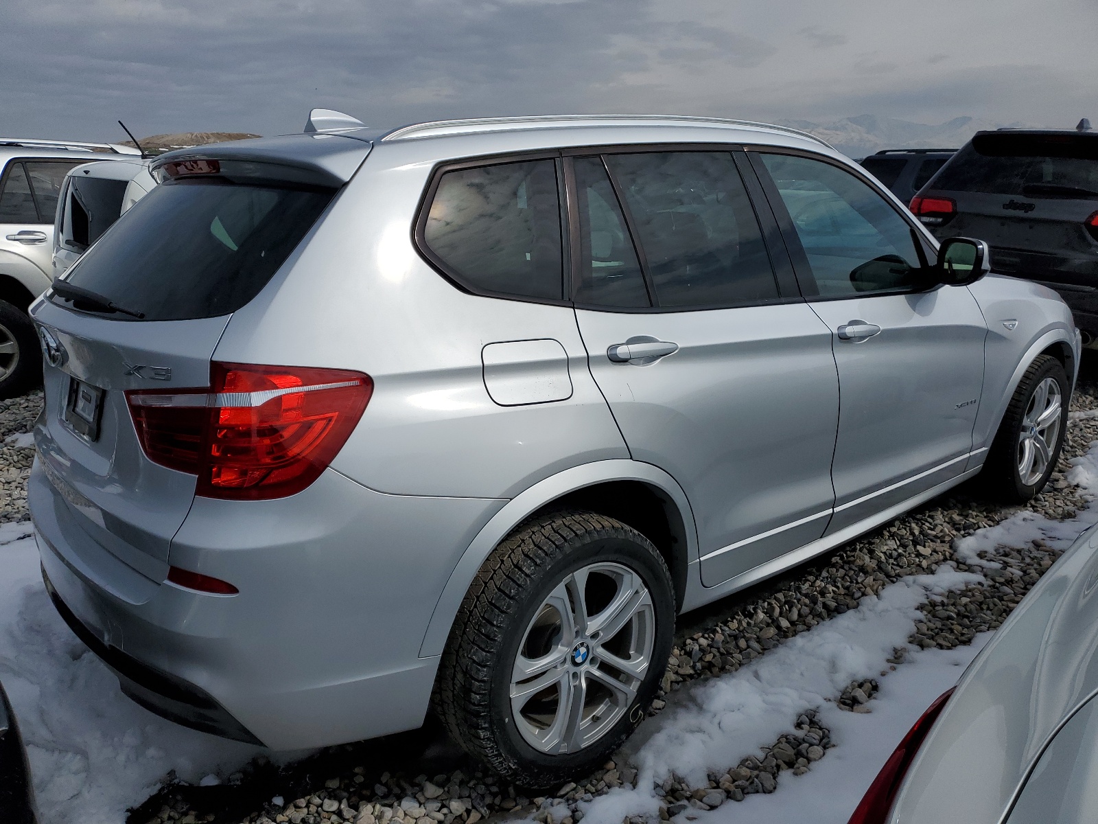 2014 BMW X3 xDrive28I vin: 5UXWX9C53E0D13845