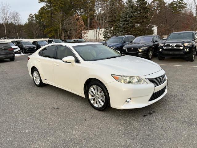 2014 Lexus ES 300h 