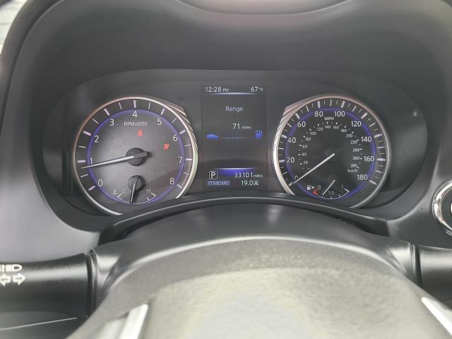 2017 INFINITI Q60 BASE JN1CV7EK8HM110058