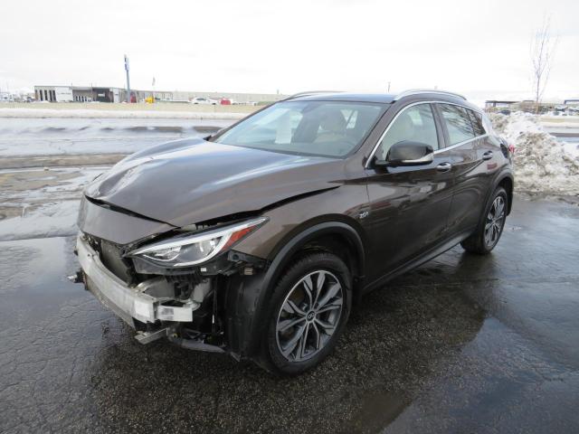 2018 INFINITI QX30 BASE - SJKCH5CR0JA055828