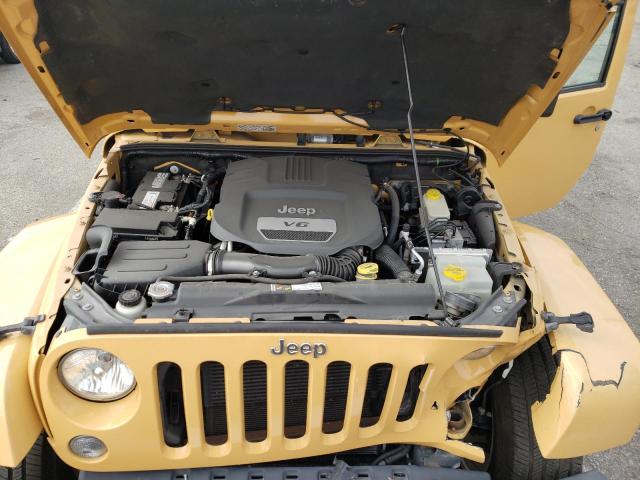 1C4BJWEG4EL171323 Jeep Wrangler Unlimited Sahara