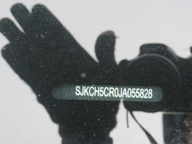 2018 INFINITI QX30 BASE - SJKCH5CR0JA055828